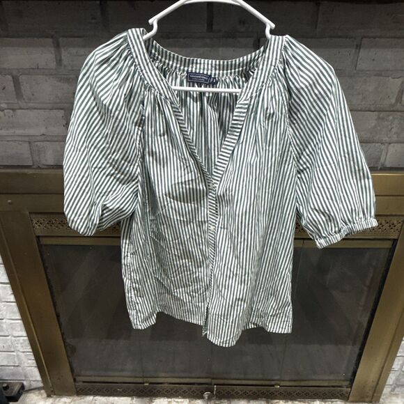 Vineyard Vines Tops - Vineyard Vines Size Small Green And White Striped Shirt Small